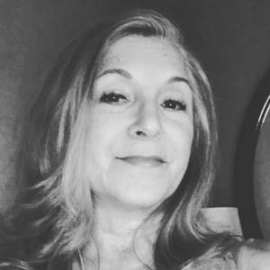 Meet your Posher, Sharon sam